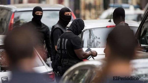 Asesinato en París Alá es Grande