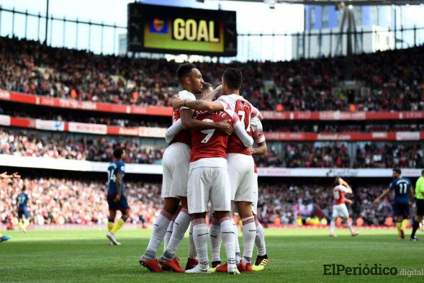 El Arsenal FC derrota 3 a 1 al West Ham United 1 El pasado 25 de agosto, se disputó un partido correspondiente a la tercera jornada de la Liga Premier Inglesa. Se enfrentaron el Arsenal FC y el West Ham United.