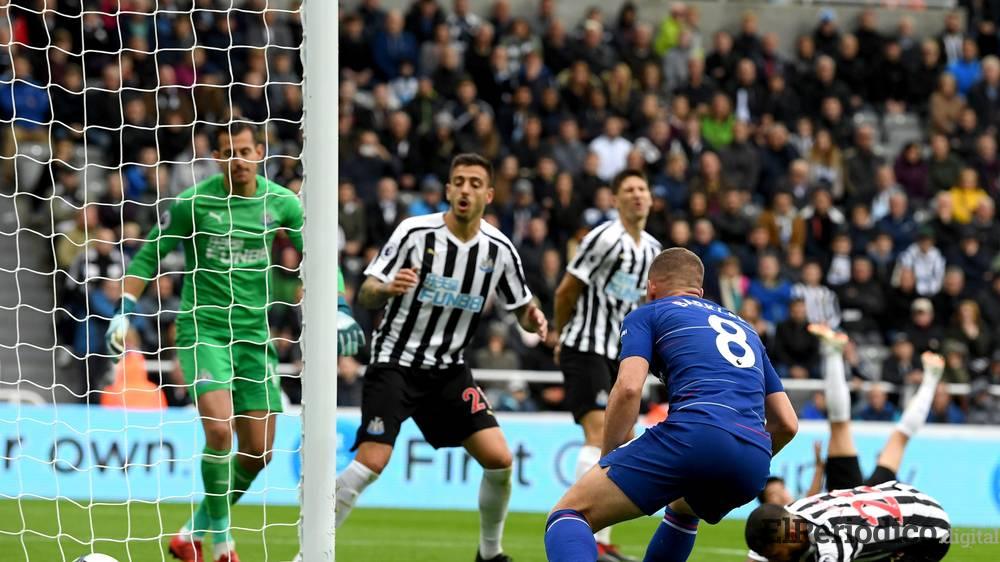 Chelsea FC derrota al Newcastle United y extiende su racha ganadora 1 El pasado 26 de agosto, el Chelsea FC derrotó al Newcastle United en la jornada 3 de la Liga Premier Inglesa con marcador de 1 a 2.
