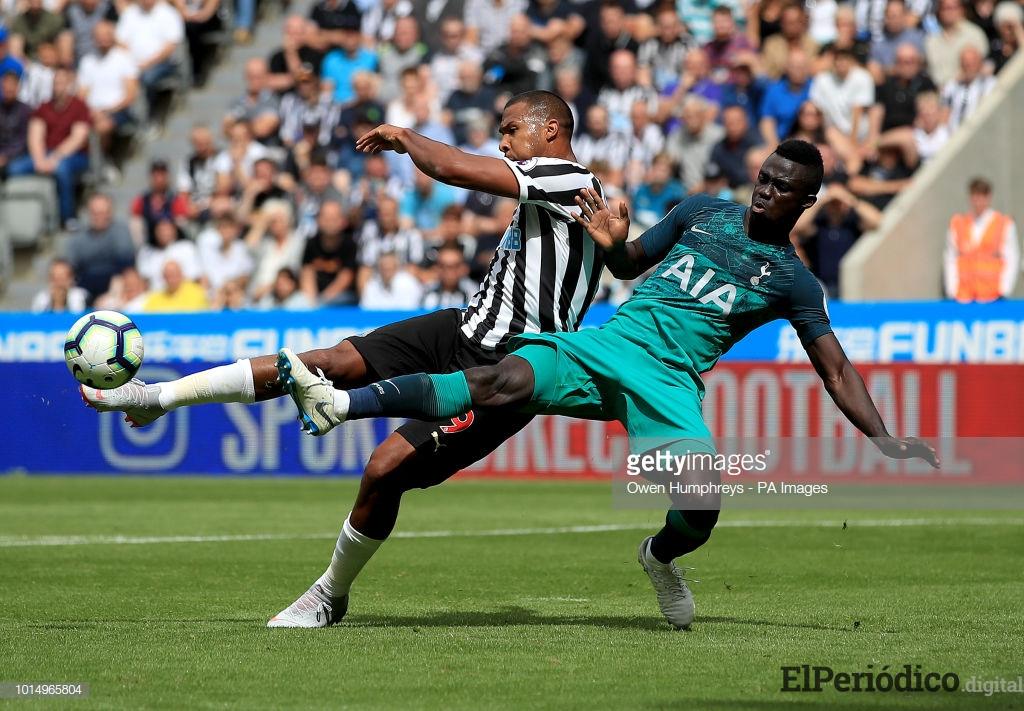 El sabado 11 de agosto del 2018, el Tottenham Hotspur derrotó al Newcastle United por marcador de 1 a 2 en la jornada 1 de la Liga Premier Inglesa.