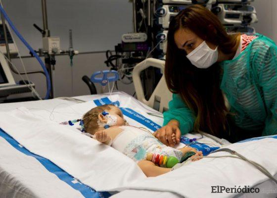 El hospital Vall d'Hebron logra salvar dos niñas con un mismo hígado 1