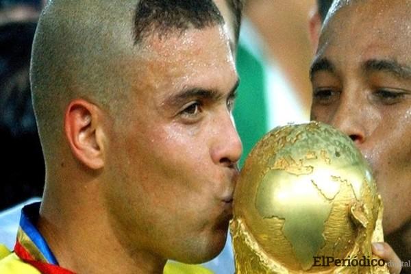 Ronaldo "O fenómeno"compra al Valladolid por 30 millones de euros 1 Ronaldo