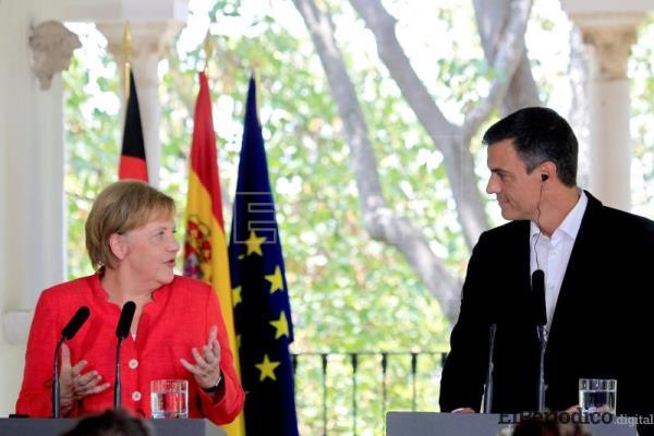 Angela Merkel afirma que inmigrantes ilegales deben ser devueltos a sus países de origen 1 El día sabado 11 de agosto se llevó a cabo rueda de prensa con el presidente de España Pedro Sanchez y la canciller alemana Angela merkel