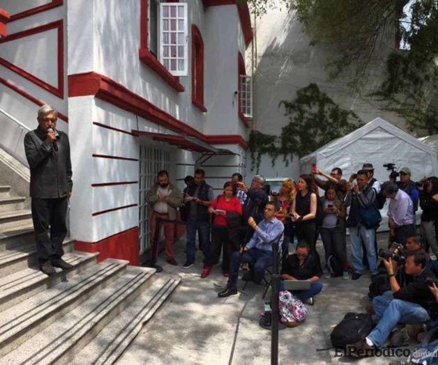 López obrador Andrés Manuel López Obrador, comenzó a impulsar cambios en el Gobierno de México a pesar de que aun no ha tomado el poder como Presidente electo del país