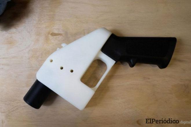 Armas en 3d Cody Wilson, fundador de la empresa Defense Distributed, dedicada a la impresión de armas 3D, informó el martes 28 de agosto que había recibido 400 pedidos
