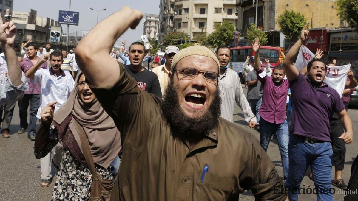 Egipto condena a pena de muerte a 75 personas de la oposición 1