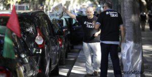 Una nueva ley de Uber motiva una protesta de taxistas en Portugal 1 taxistas
