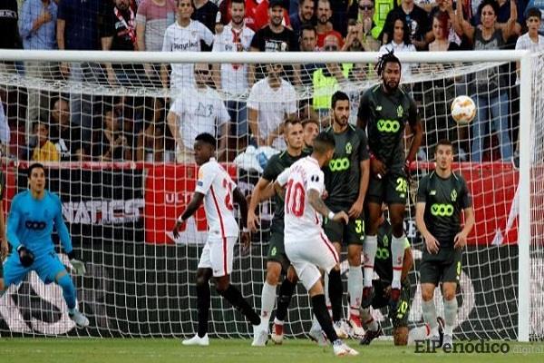 Sevilla goleó a placer al Standard Lieja por Europa League 1