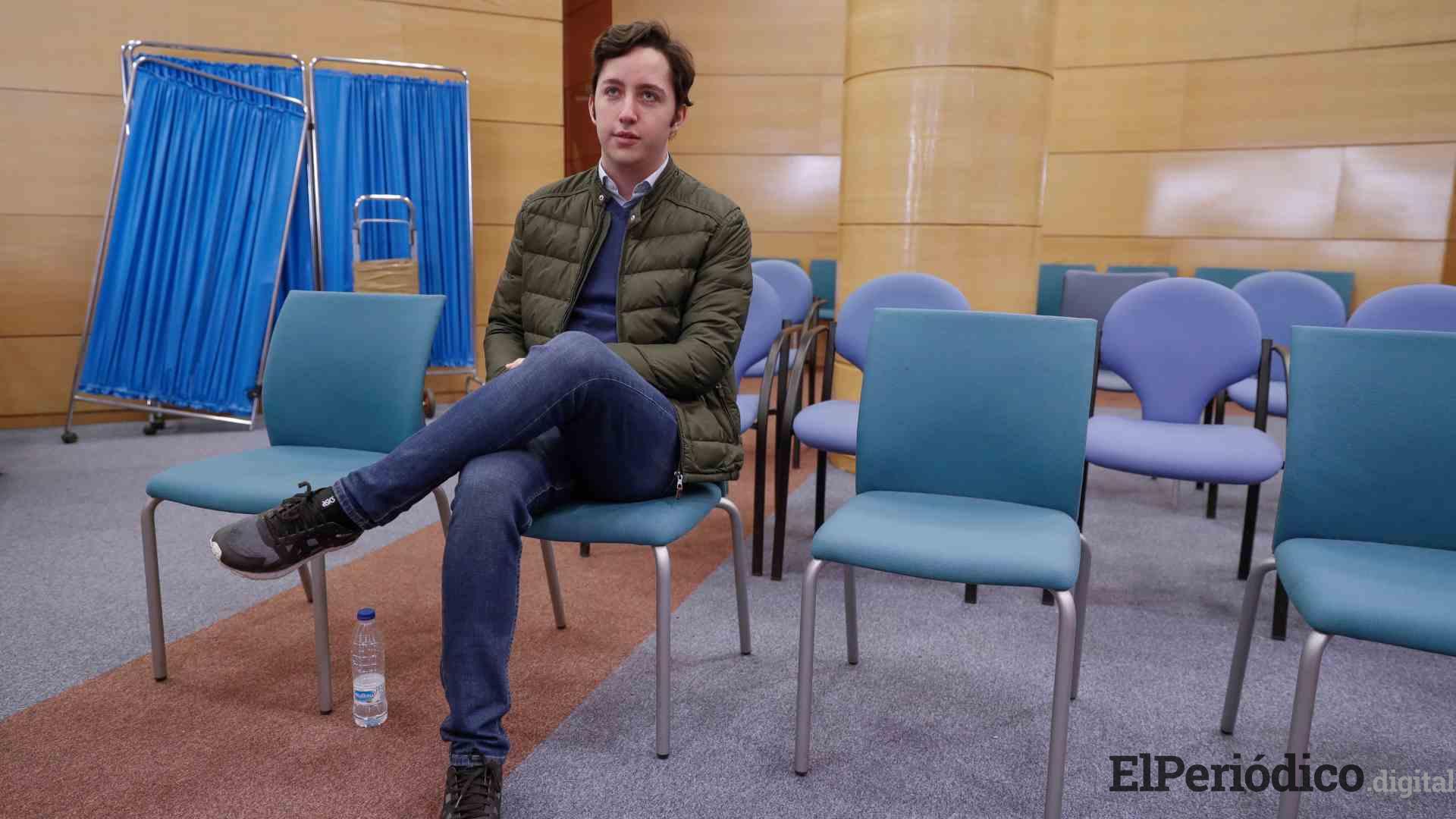 España pequeño Nicolás