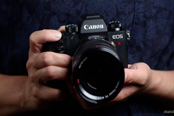 canon-eos-r Canon