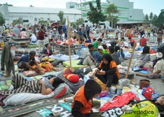 tsunami-indonesia-heridos-fallecidos