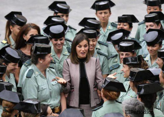 La reina Letizia visita la Dirección General de la Guardia Civil 1 la-reina-letizia-visita-guardia-civil