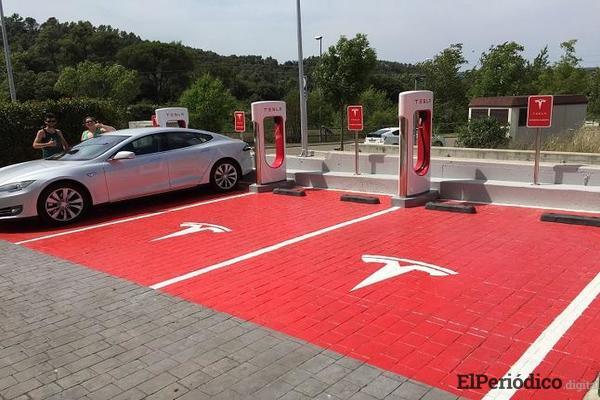 Tesla elimina las cargas gratuitas ilimitadas para los nuevos compradores 1 Tesla