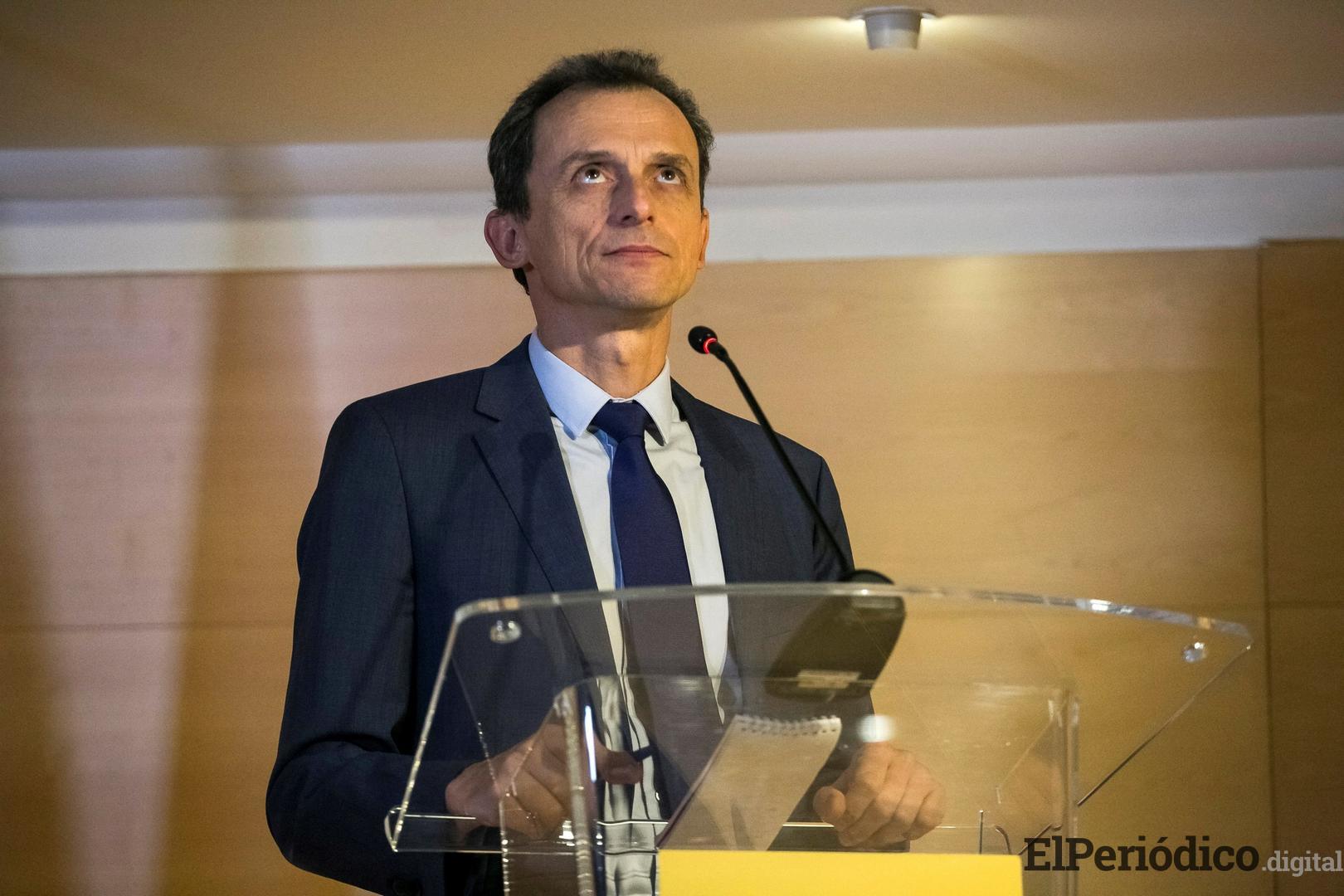 Hacienda Nacional investiga al Ministro Pedro Duque 2 La Hacienda Nacional, dió a conocer que se aperturó una investigación sobre el Ministro de Ciencias, Innovación y Universidades de España, Pedro Duque.