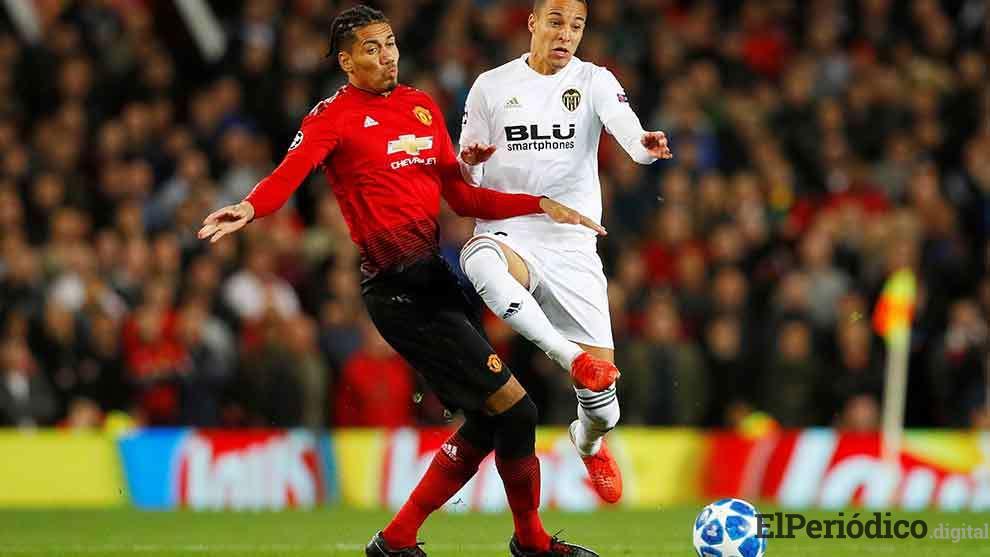 Manchester United y Valencia, empatan sin goles en la UCL 1 El Manchester United y el Valencia CF, disputaron un partido correpondiente a la jornada 2 de la UCL. El resultado del encuentro, fue un empate 0 a 0.