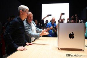 El fin de la era de Steve Jobs con la salida de Jony Ive de Apple 2