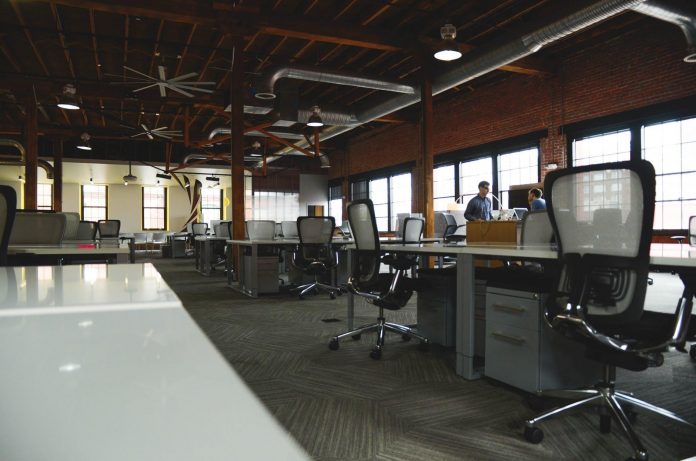 Coworking VS Francia, cual es el mejor negocio rentable del 2020 Coworking VS Francia, cual es el mejor negocio rentable del 2020