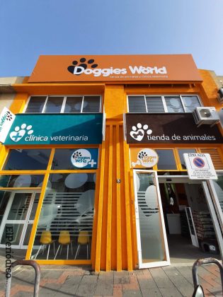 Doggies World abre sus puertas en Las Lagunas, Mijas 1