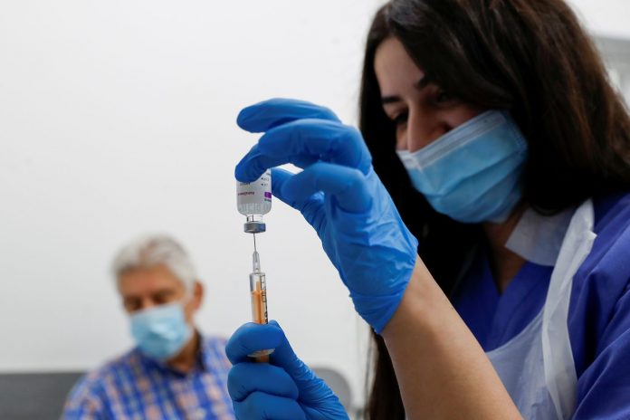 La UE ha exigido parte de las dosis de las plantas británicas de AstraZeneca