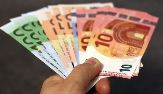 10.000-euros-en-transferencia-e1558450684295