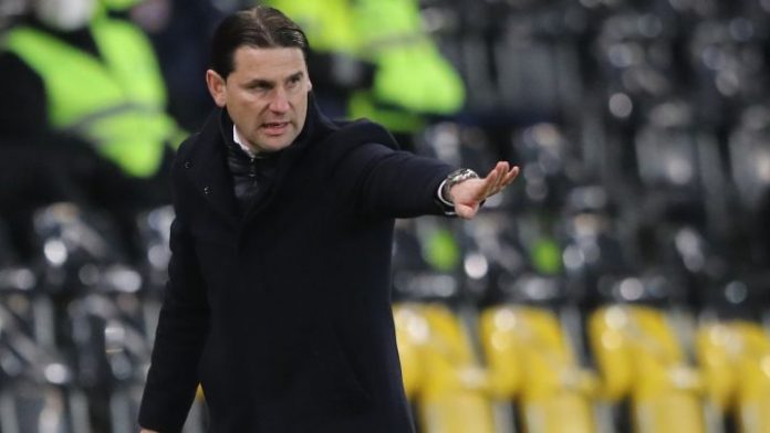 Gerardo Seoane, el técnico revelación, un hijo de inmigrantes gallegos en Suiza, quien llevó al equipo Young Boys una de las cenicientas a los octavos de final de la Europa League