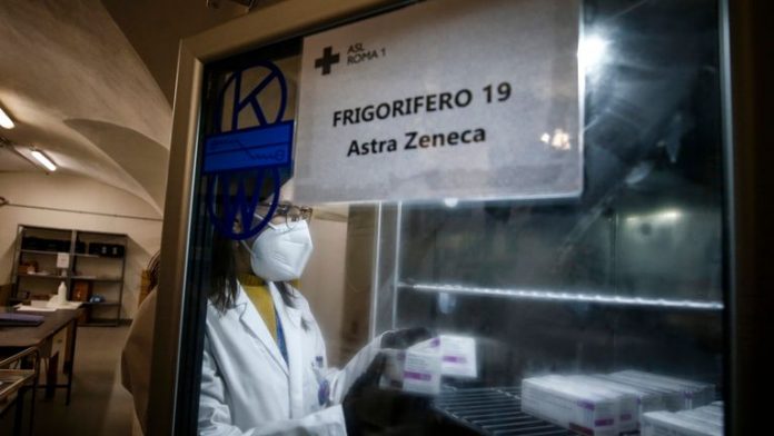 La vacuna de AstraZeneca ya tiene sus destinatarios.