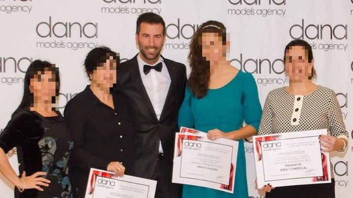 Mister Navarra, ha sido condenado a 115 años de prisión por haber grabado desnudas a 129 modelos