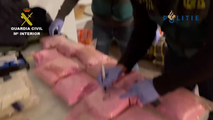 La Guardia Civil incauta el mayor alijo en de ‘cocaína rosa’ al detener a un fugitivo holandés