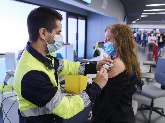 vacunacion-en-madrid.r_d.1496-764.jpeg