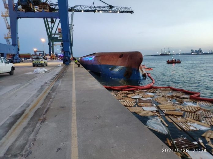 vuelca-un-barco-en-castellon.jpeg