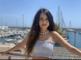 Kira López, la menor de 15 años alumna de Pare Manyanet que se suicidó cuando salió de su casa para ir a su colegio / imagen cedida por la familia.