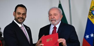 Venezuela llama a consultas a su embajador en Brasil; señala a asesor de Lula da Silva de “agresión” por declaraciones sobre elecciones