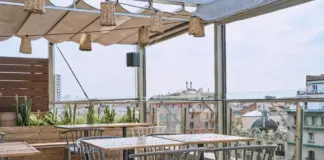 Los mejores restaurantes con terraza cubierta de Barcelona para disfrutar al aire libre sin pasar frío