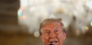 Trump define su mitin en Nueva York donde se insultó a Puerto Rico y a distintas minorías como un “festival de amor”
