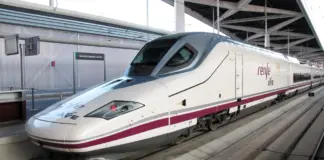 ¿Puedo reclamar por los billetes de tren cancelados por la DANA en Valencia?