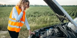 Esta es la multa que la DGT podría ponerte por no llevar el número correcto de chalecos reflectantes
