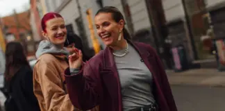 Los tres perfumes con olor a limpio que están cautivando a las mujeres más elegantes este otoño