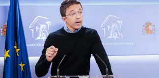Encrucijada a la izquierda
