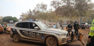 La milagrosa misión de los 185 agentes de la Policía Municipal de Madrid en la DANA: "Hemos rescatado a personas desvanecidas del lodo"
