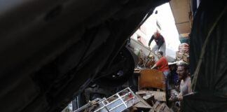 Las autoridades trabajan sobre un listado de 2.500 llamadas de alerta de desaparecidos por la DANA tras reducirse un 50%