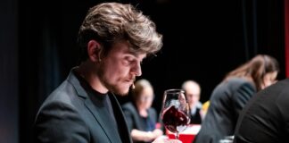 ¿Quién es Alberto Ruffoni y por qué gana todos los concursos de cata de vinos?