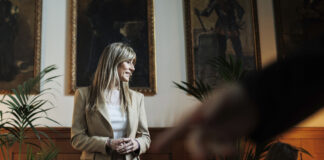 Begoña Gómez comunica al juez Peinado que no asistirá a la próxima citación porque estará en la Cumbre del G-20 acompañando a Pedro Sánchez