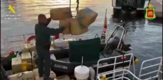 Operación antidroga en Canarias: la Guardia Civil intercepta dos embarcaciones con más de 4.700 kilos de hachís