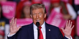 Trump insiste en su esprint final en Pensilvania (y en cortejar al votante latino)
