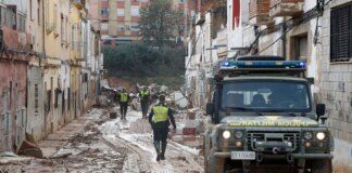 Vecinos de Torrent se organizan para buscar a un matrimonio de octogenarios desaparecidos por la DANA