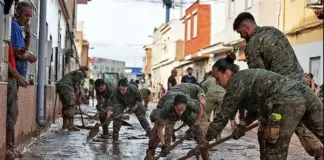Así son los zapadores, la fuerza 'constructora' del Ejército para despejar caminos y hallar desaparecidos