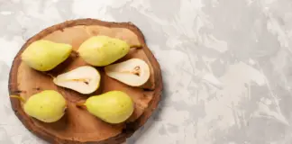La receta con queso azul que te hará salir corriendo a comprar peras