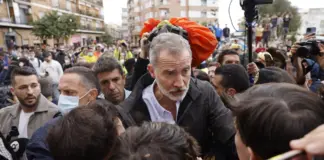 Pablo Iglesias reacciona a la visita de los reyes, Sánchez y Mazón a Paiporta: "Ya está bien de tomar el pelo a la gente"