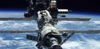 SpaceX va a empujar la Estación Espacial usando solo una nave espacial de 8 metros