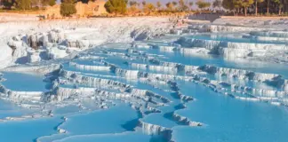 Las piscinas naturales de Turquía en las que se dice que se bañó Cleopatra